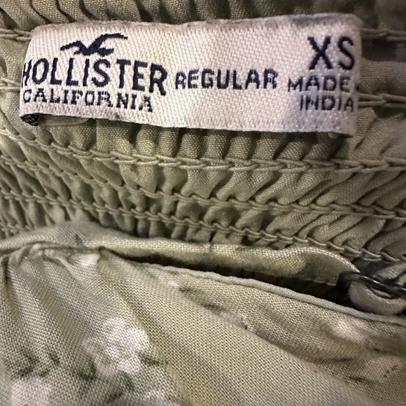 Hollister Floral Sundress XS Smocked Back Adjustable Straps - Picture 6 of 7